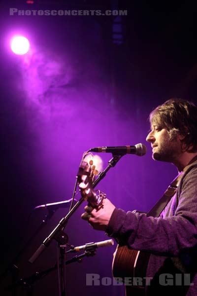 KING CREOSOTE - 2012-12-15 - PARIS - La Fleche d'Or - 